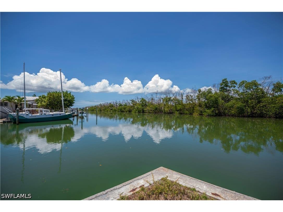 3965 Phoenix Drive Saint James City FL 33956 226024929 image18