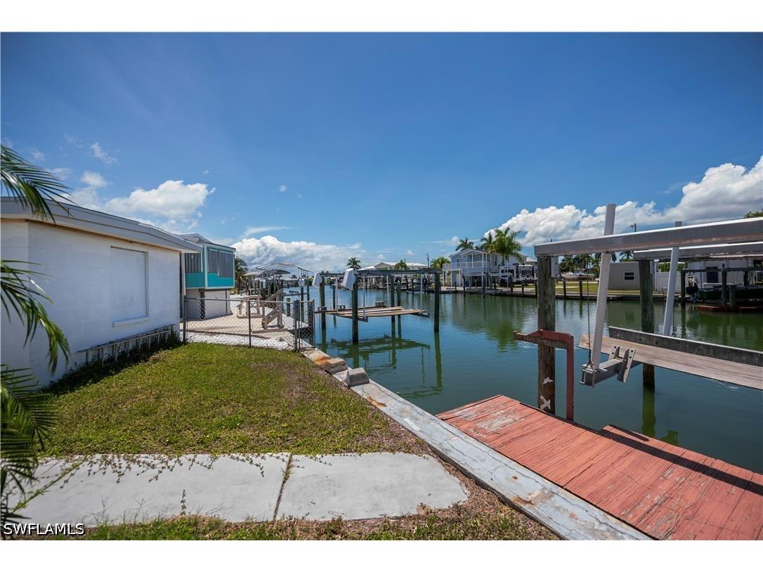 3965 Phoenix Drive Saint James City FL 33956 226024929 image22