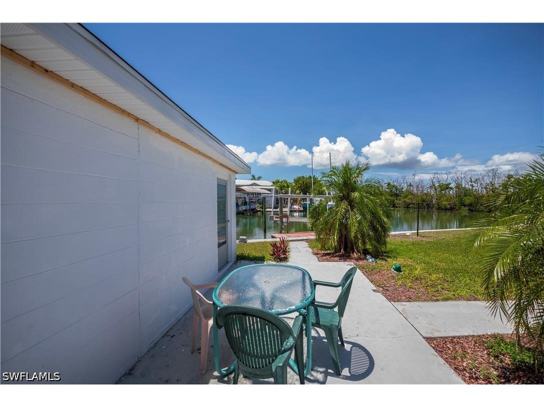 3965 Phoenix Drive Saint James City FL 33956 226024929 image27