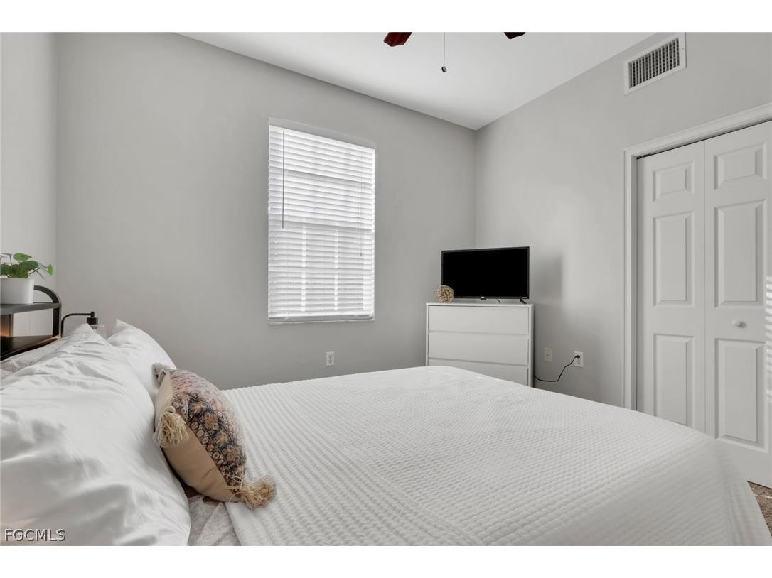 3965 Pomodoro Circle #102 Cape Coral FL 33909 2026004400 image25