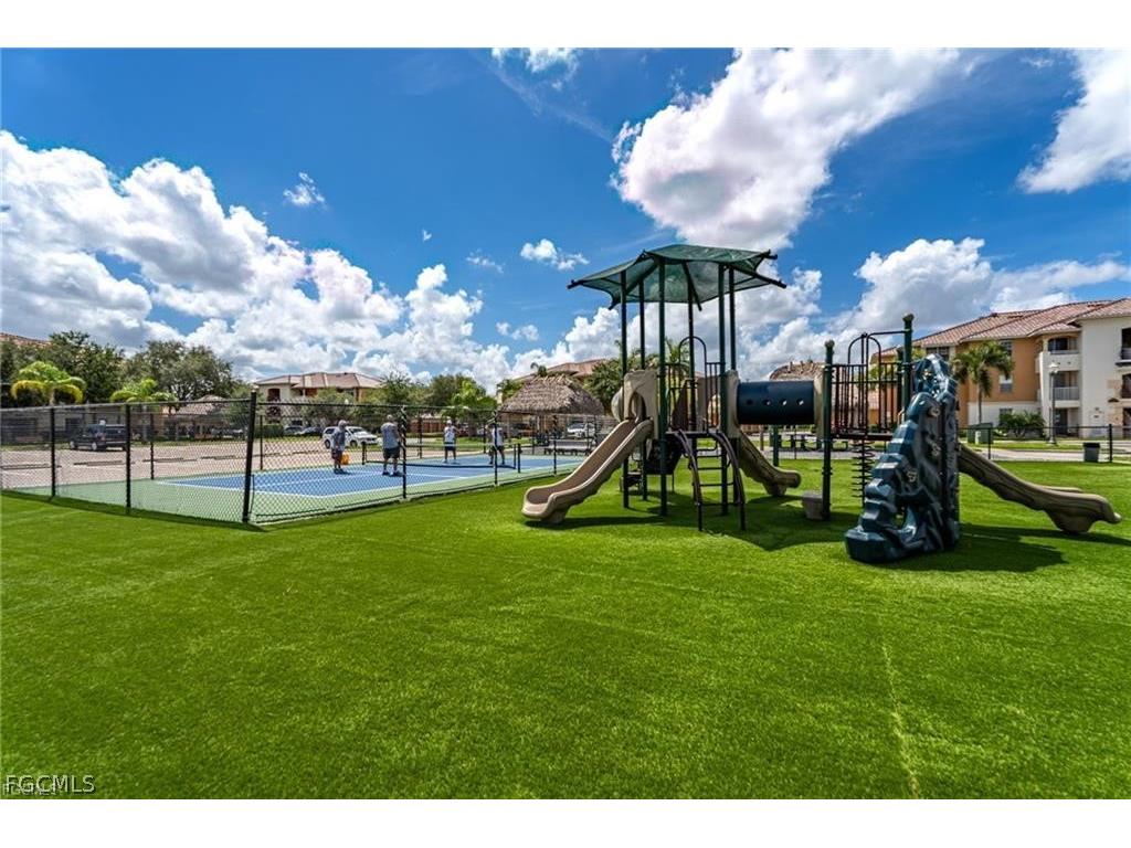 3965 Pomodoro Circle #102 Cape Coral FL 33909 2026004400 image30