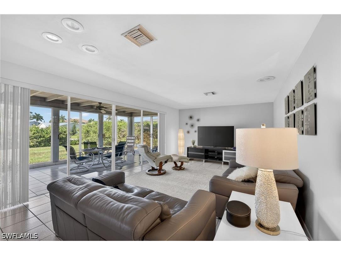 397 Parkway Court Fort Myers FL 33919 226019472 image14