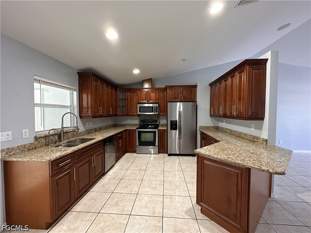 397 Pennfield Avenue Lehigh Acres FL 33974 2026013797 image3