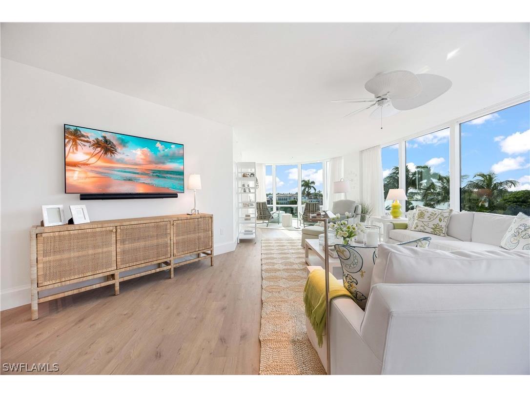3971 Gulf Shore Boulevard N #401 Naples FL 34103 226012079 image10