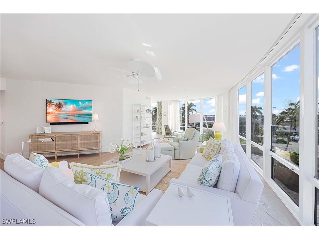 3971 Gulf Shore Boulevard N #401 Naples FL 34103 226012079 image11