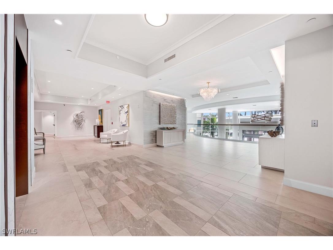 3971 Gulf Shore Boulevard N #401 Naples FL 34103 226012079 image4