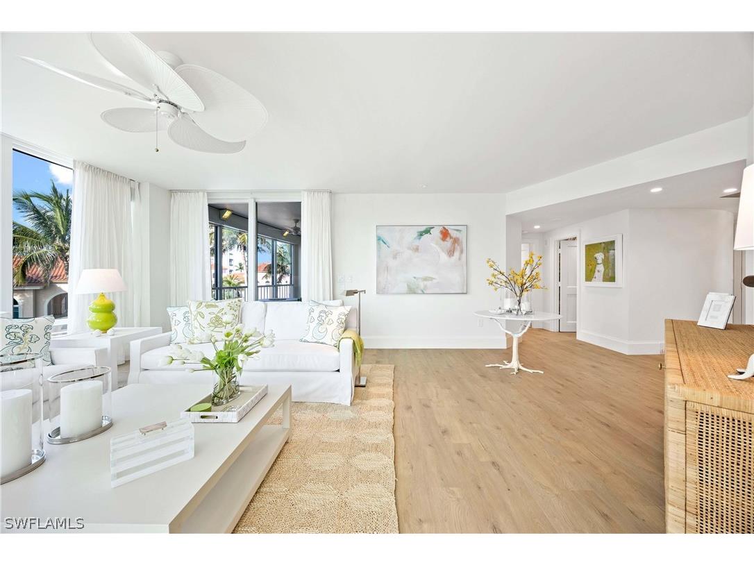3971 Gulf Shore Boulevard N #401 Naples FL 34103 226012079 image9