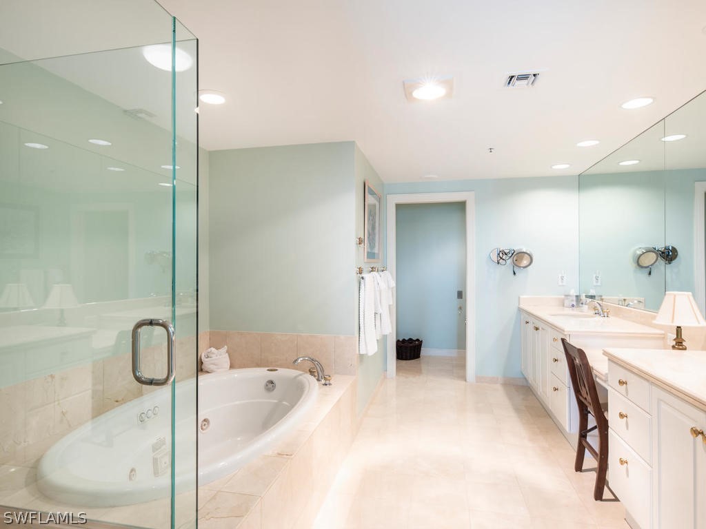 3971 Gulf Shore Blvd. N. #505 Naples FL 34103 226008881 image16