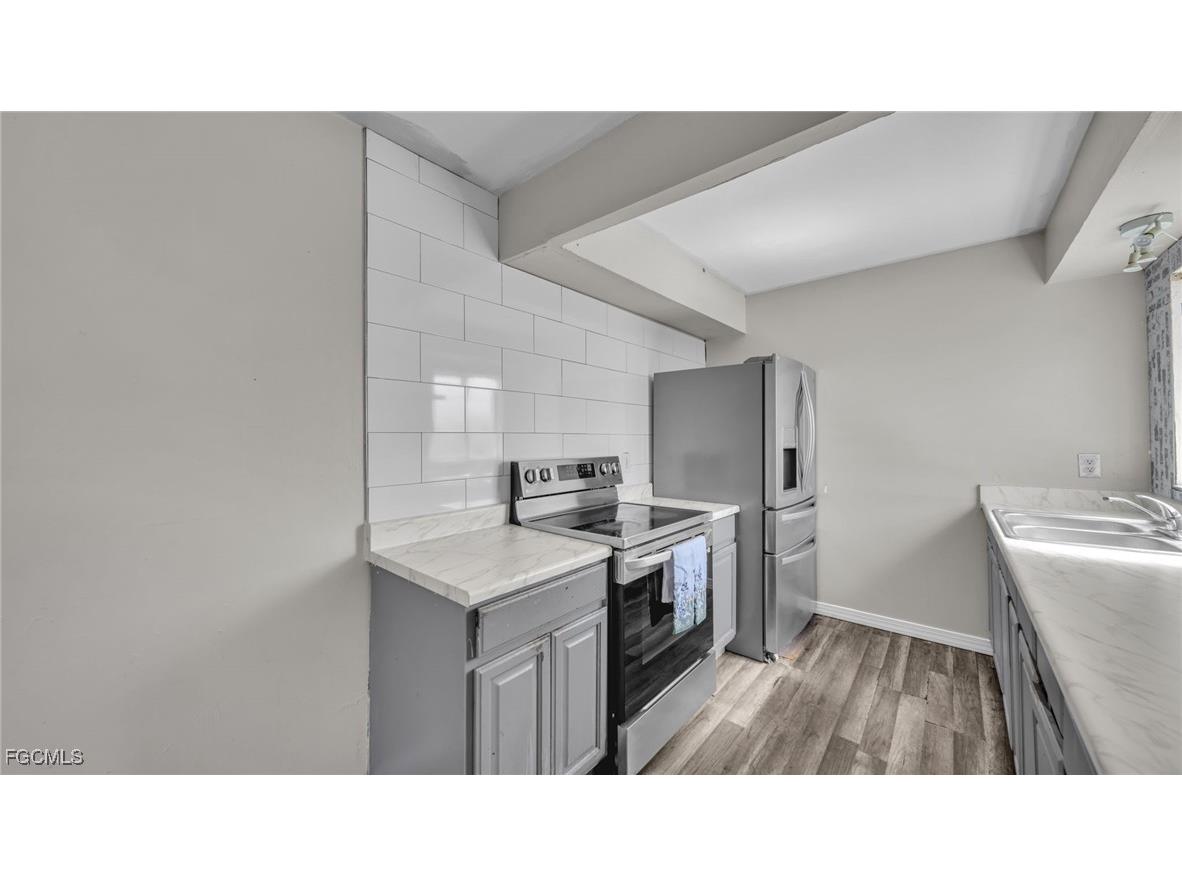 3971 Manassas Court Fort Myers FL 33905 2025016667 image9