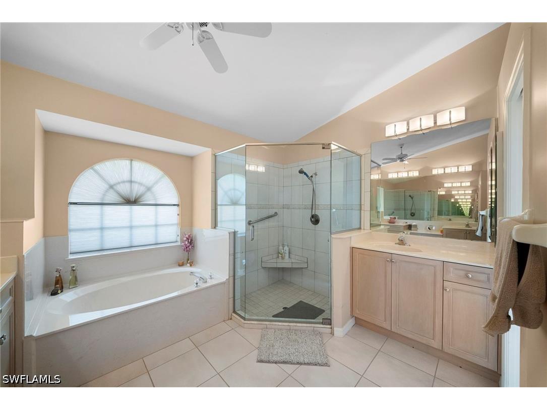 3971 Spring Garden Lane Estero FL 33928 226020589 image5