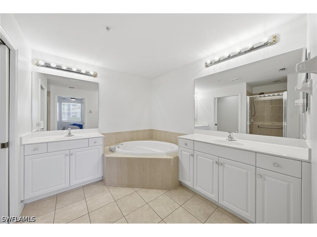 3976 Bishopwood Court E #3-102 Naples FL 34114 226017970 image17