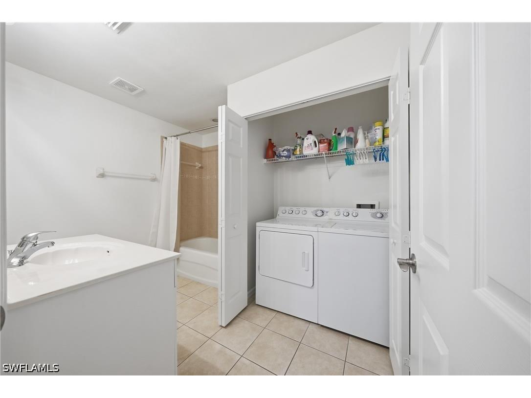 3976 Bishopwood Court E #3-102 Naples FL 34114 226017970 image22