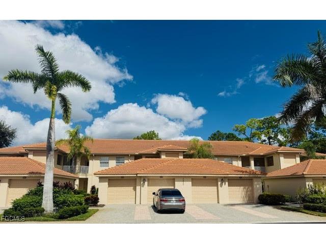 3977 Bishopwood Court E #203 Naples FL 34114 2025014960 image1