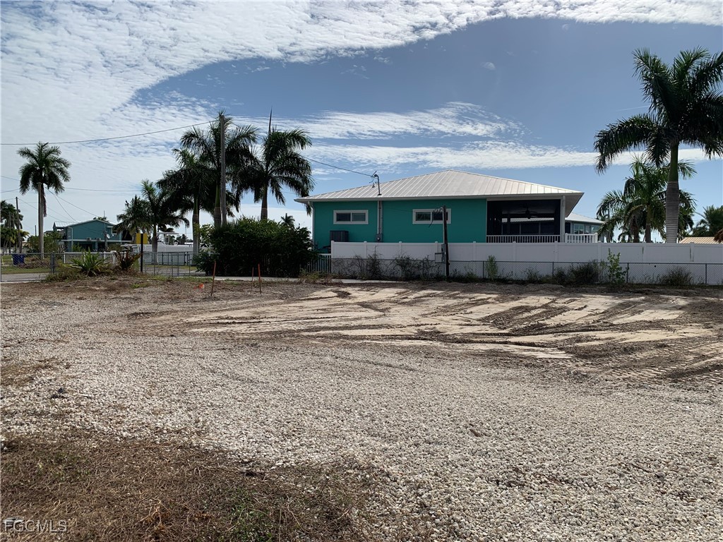 3977 Coconut Drive Other FL 33956 2025021838 image10