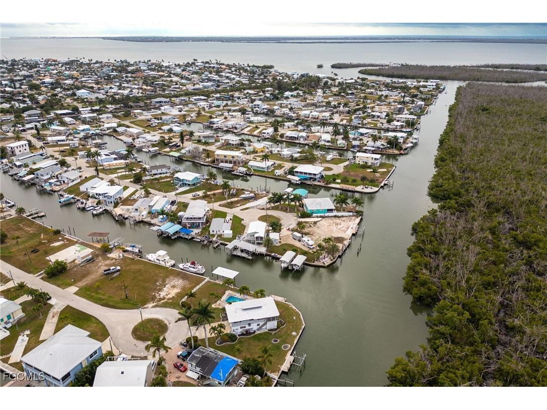 3977 Coconut Drive Other FL 33956 2025021838 image38