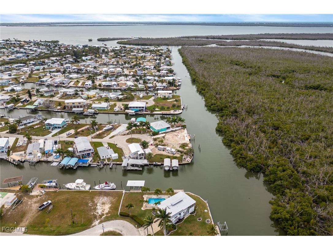 3977 Coconut Drive Other FL 33956 2025021838 image40