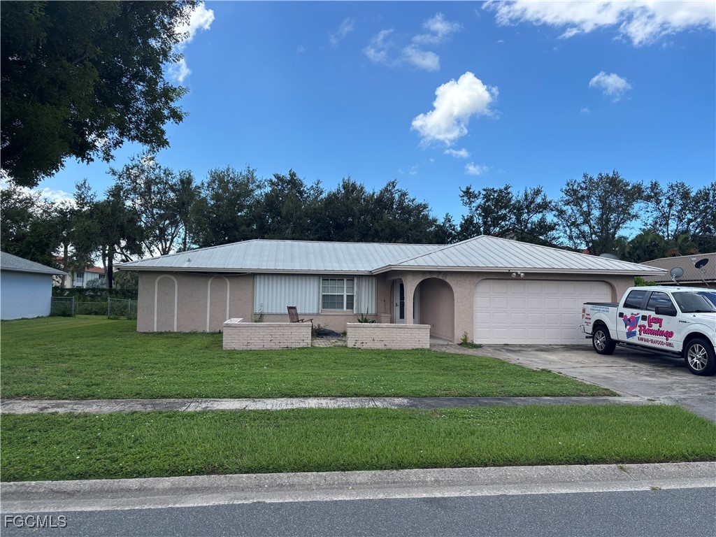 3978 Ascot Lane Fort Myers FL 33919 2025006663 image1