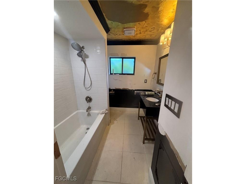 3978 Ascot Lane Fort Myers FL 33919 2025006663 image11