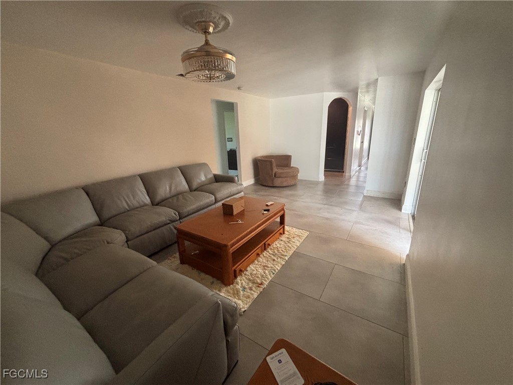 3978 Ascot Lane Fort Myers FL 33919 2025006663 image6