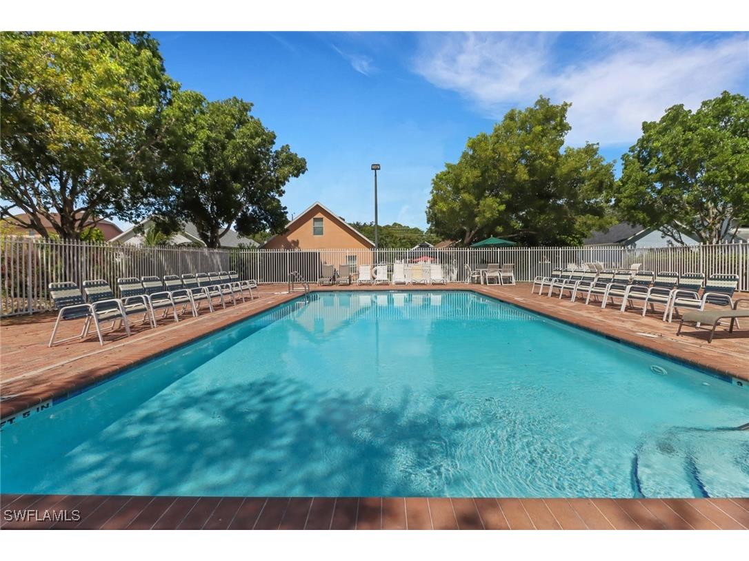 398 Leawood Circle Naples FL 34104 225067029 image28