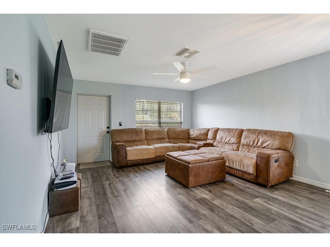 3980 Sunset Road Lehigh Acres FL 33971 224077569 image1