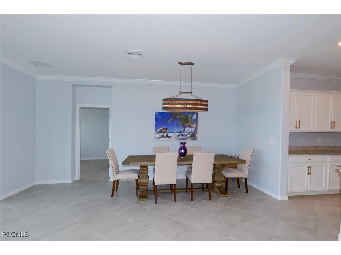 3983 E Hampton Circle Alva FL 33920 2025017841 image11