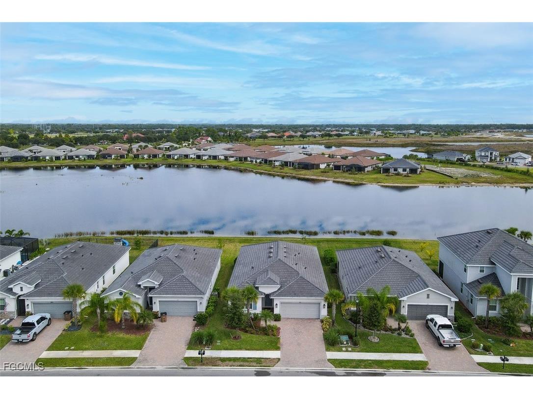 3983 E Hampton Circle Alva FL 33920 2025017841 image2