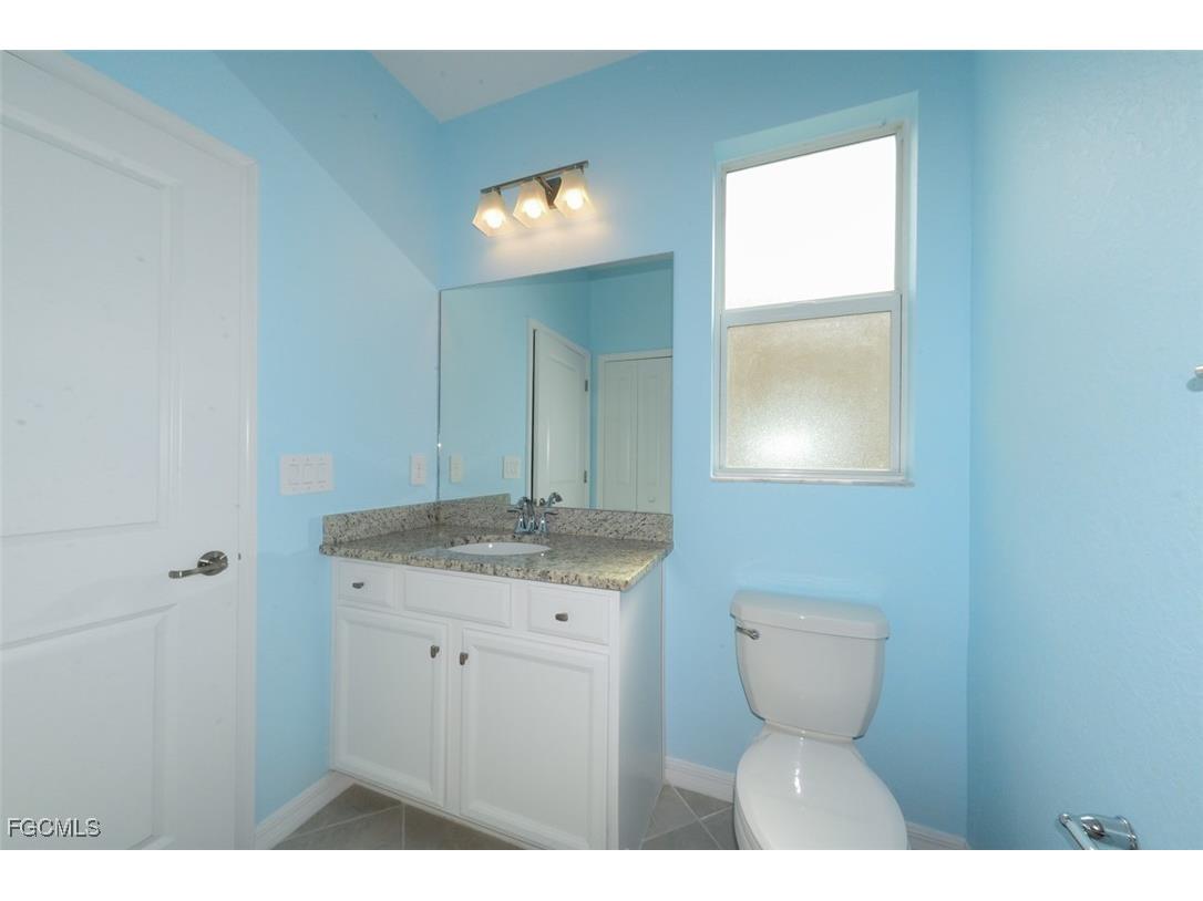 3983 E Hampton Circle Alva FL 33920 2025017841 image24