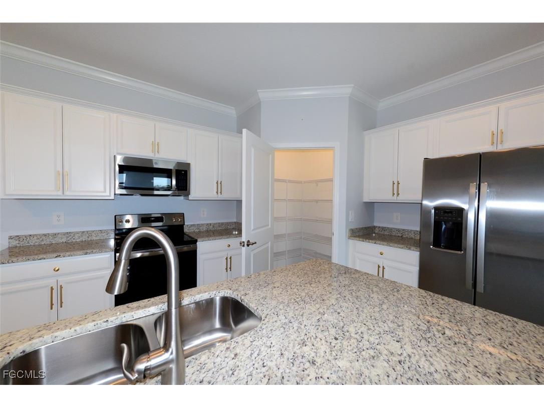 3983 E Hampton Circle Alva FL 33920 2025017841 image7