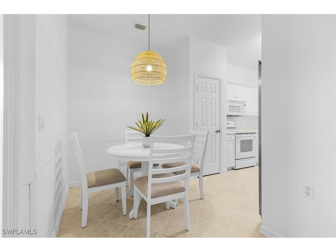3984 Bishopwood Court E #205 Naples FL 34114 225075396 image11