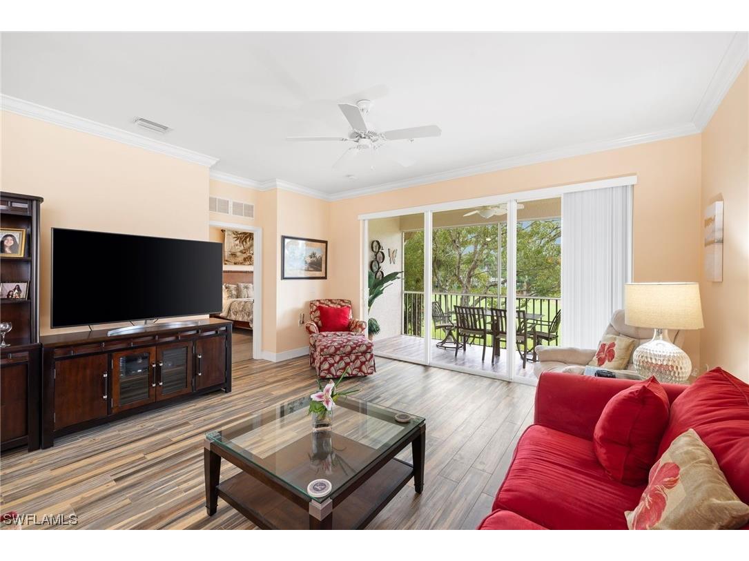 3984 Bishopwood Court E #5-206 Naples FL 34114 224004991 image1