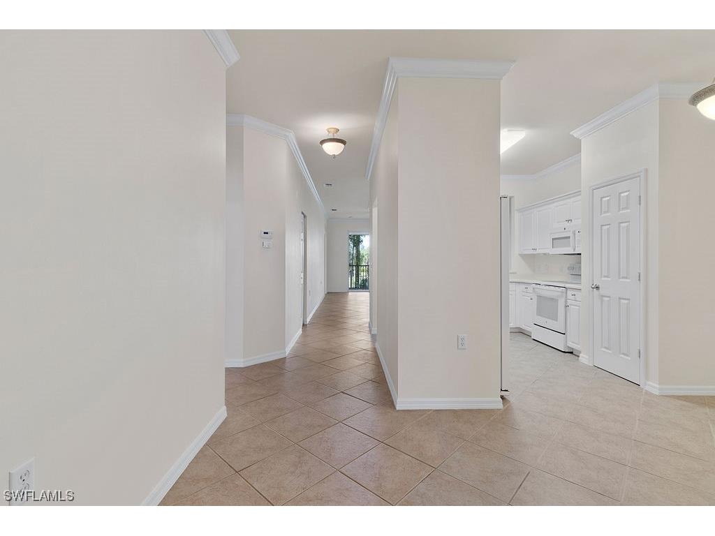 3985 Bishopwood Court E #202 Naples FL 34114 223046901 image1