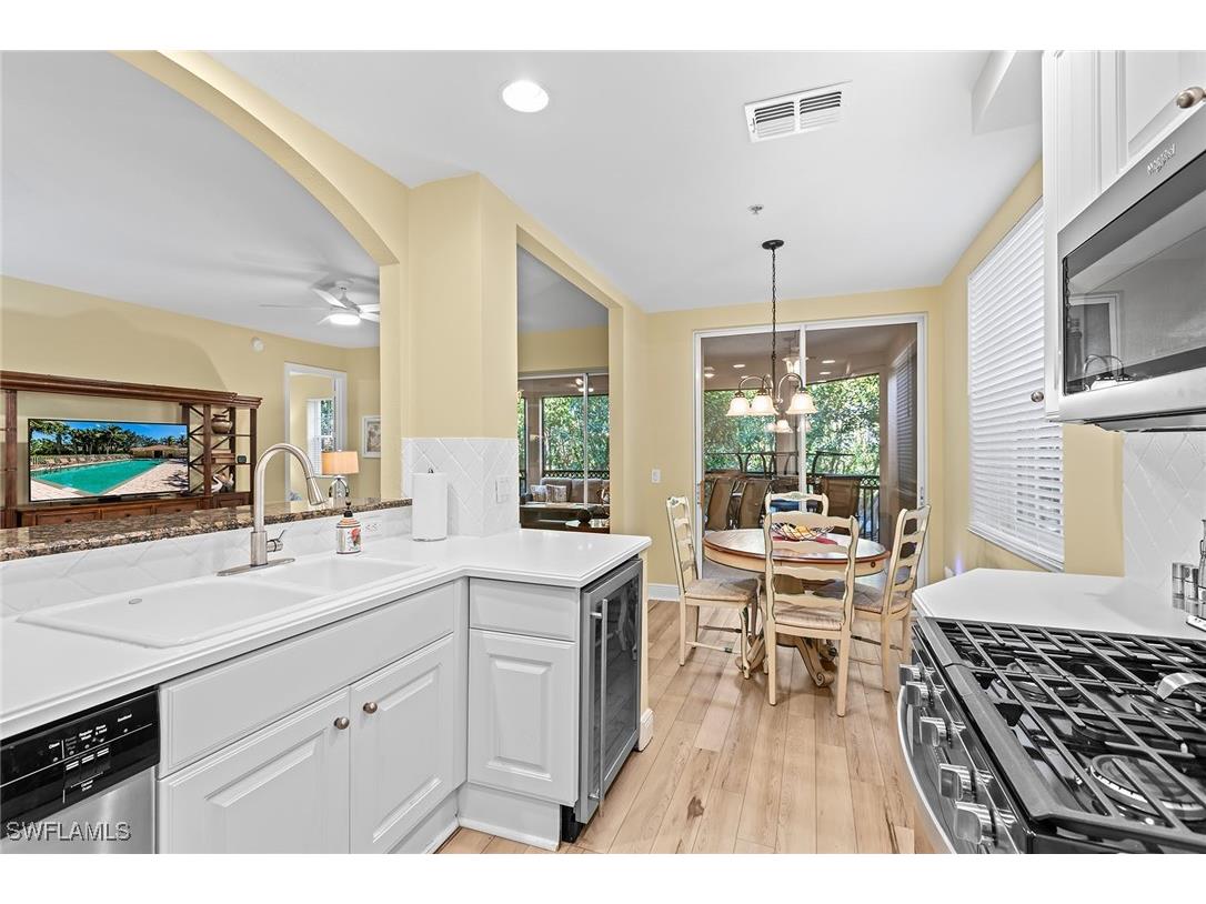 3985 Deer Crossing Court #106 Naples FL 34114 226004548 image10