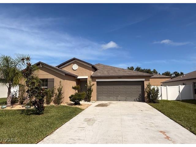 39889 NW Harmon Grove Court Zephyrhills FL 33540 2025005839 image1