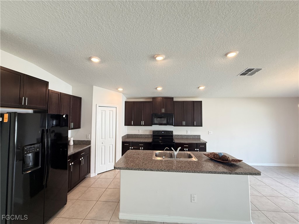 39889 NW Harmon Grove Court Zephyrhills FL 33540 2025005839 image10