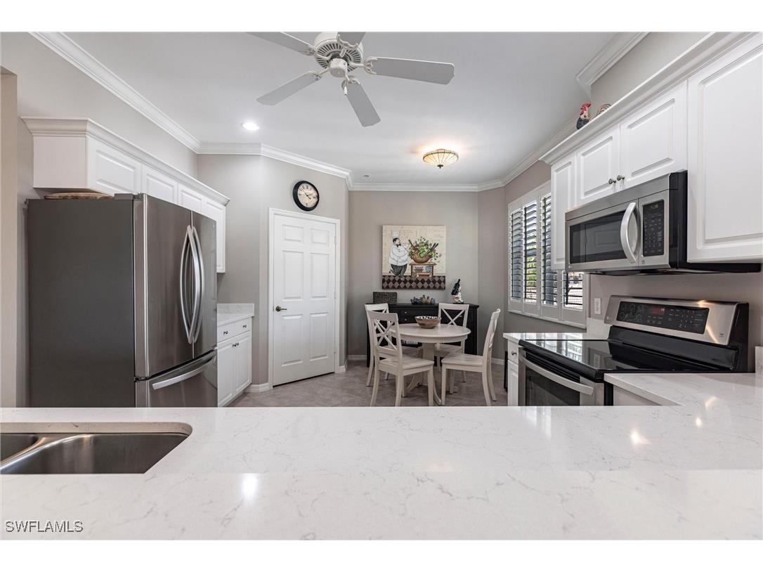 3989 Bishopwood Court E #201 Naples FL 34114 225026517 image12