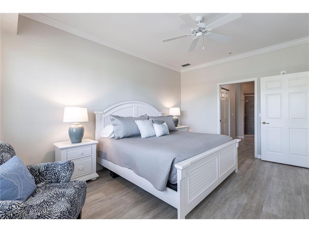 3989 Bishopwood Court E #201 Naples FL 34114 225026517 image17