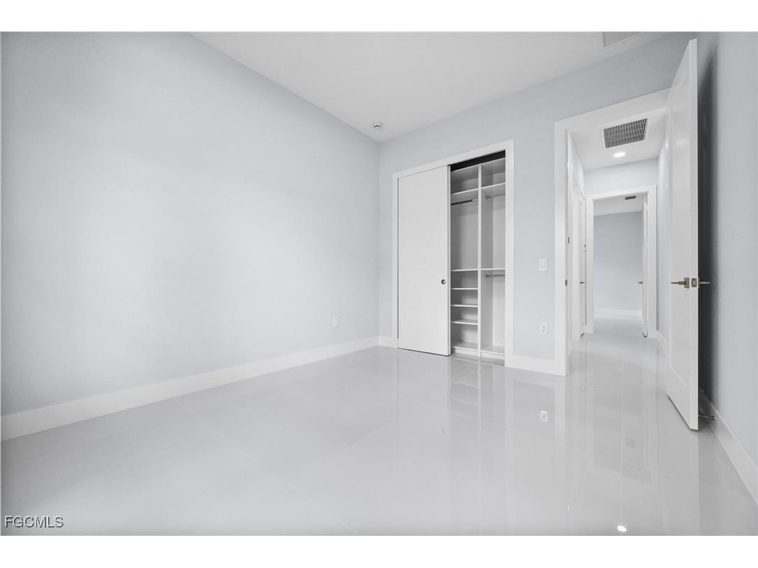 3990 27th Avenue NE Naples FL 34120 2025018692 image12