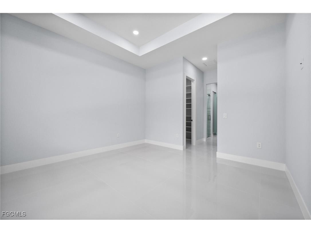 3990 27th Avenue NE Naples FL 34120 2025018692 image19