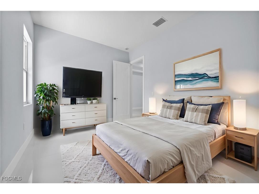 3990 27th Avenue NE Naples FL 34120 2025018692 image25