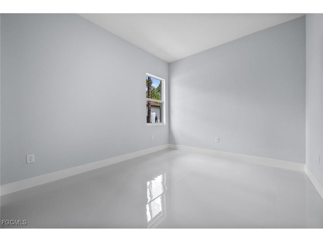 3990 27th Avenue NE Naples FL 34120 2025018692 image26
