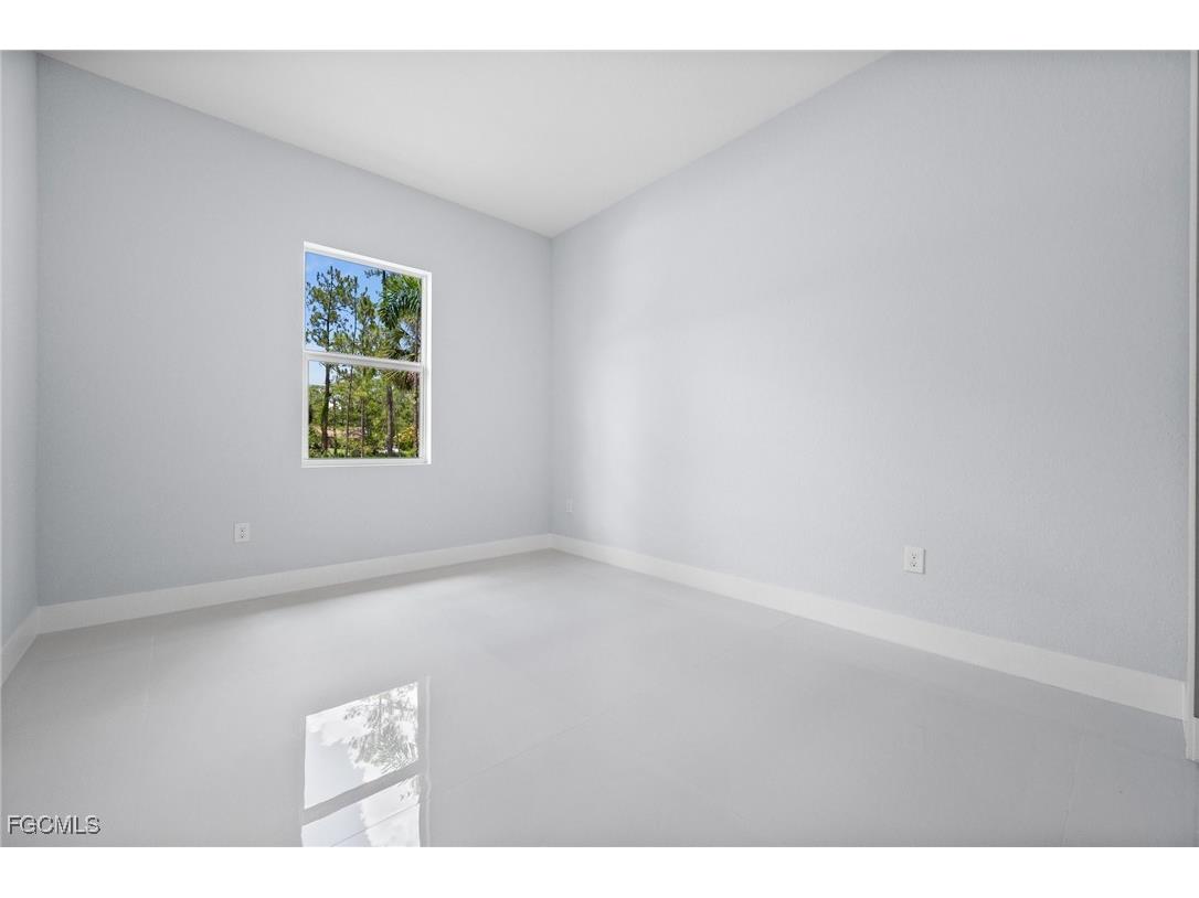 3990 27th Avenue NE Naples FL 34120 2025018692 image27