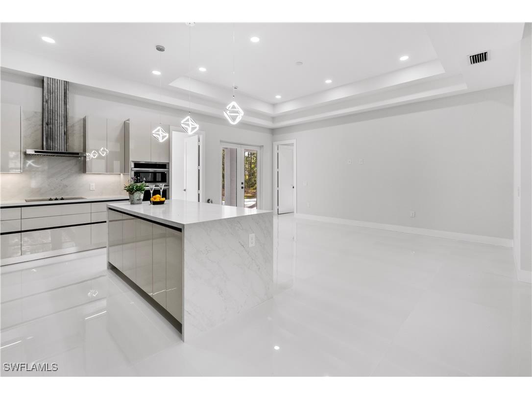 3990 27th Avenue NE Naples FL 34120 226005673 image10