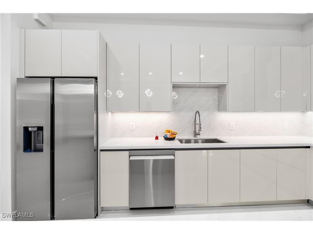 3990 27th Avenue NE Naples FL 34120 226005673 image12