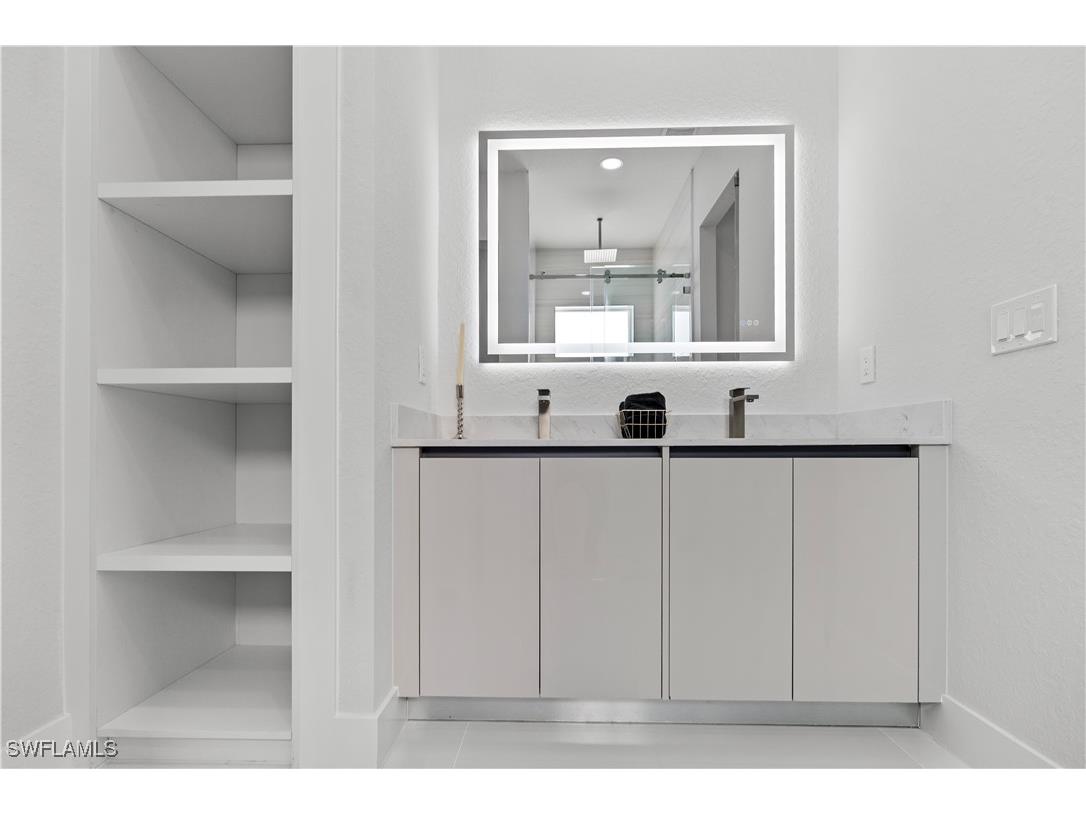 3990 27th Avenue NE Naples FL 34120 226005673 image22