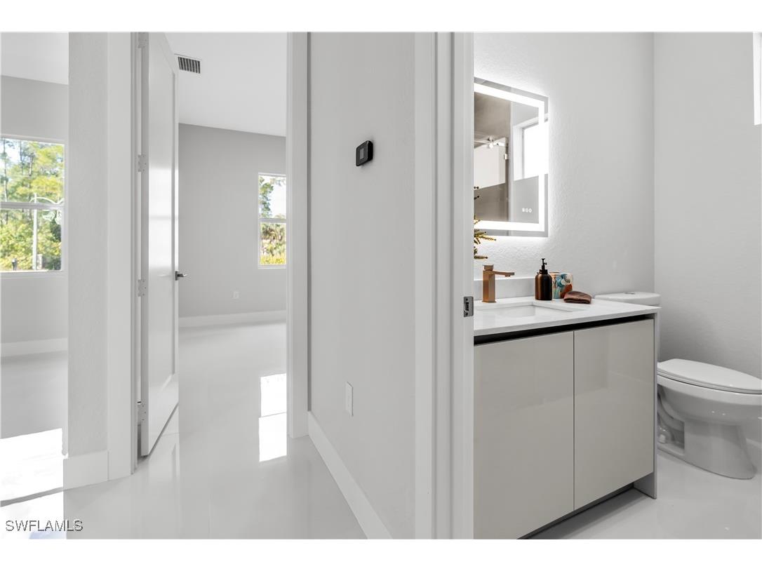 3990 27th Avenue NE Naples FL 34120 226005673 image32