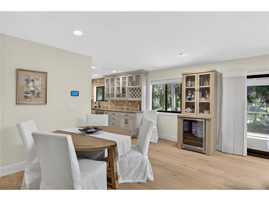 3990 Coquina Drive Sanibel FL 33957 2025022056 image13