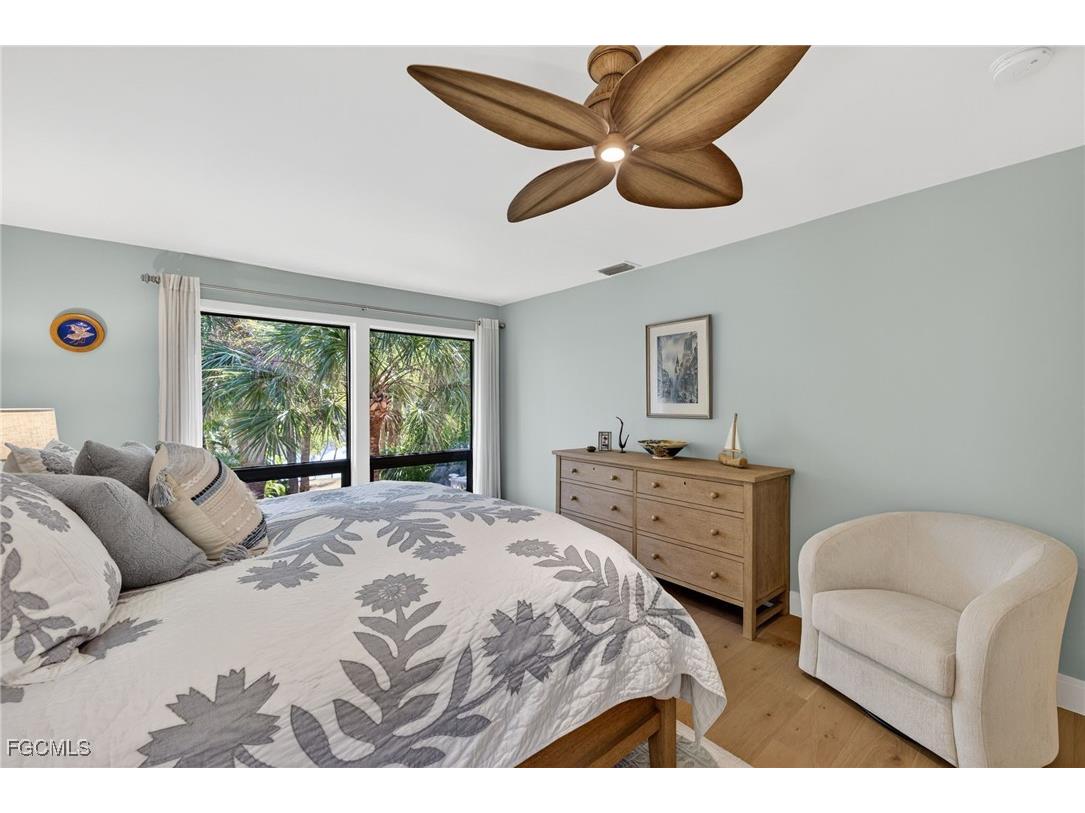 3990 Coquina Drive Sanibel FL 33957 2025022056 image19