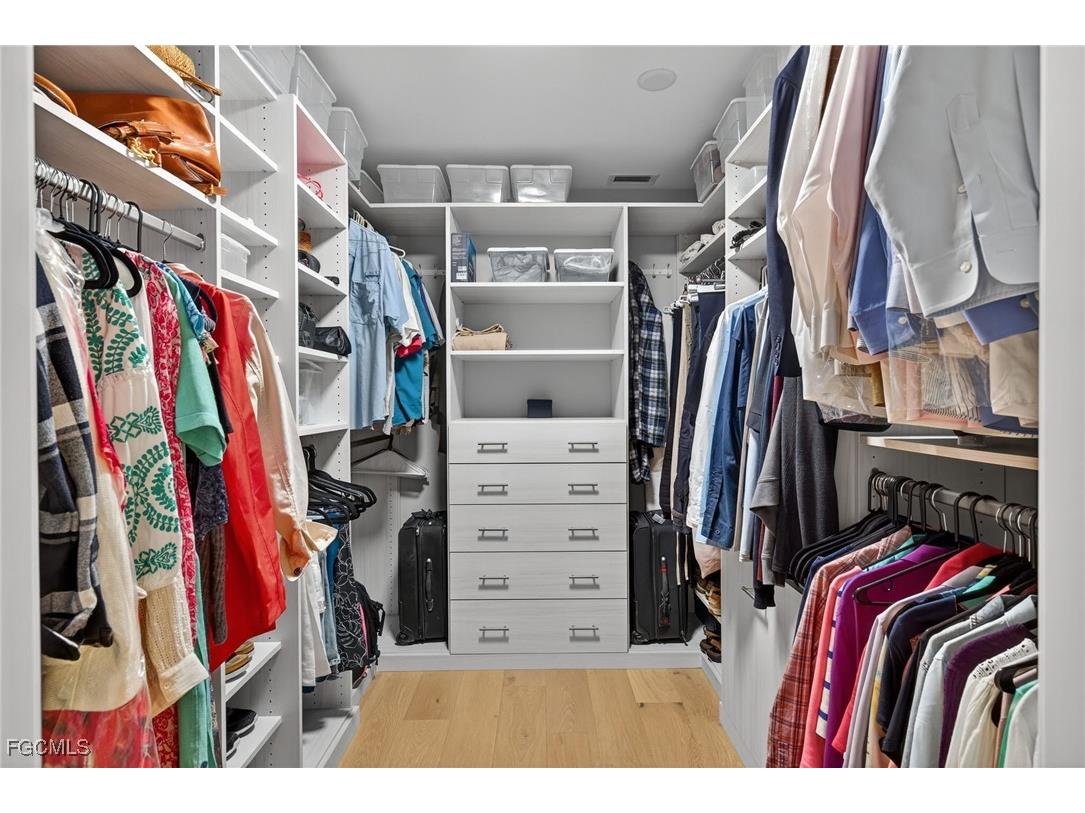 3990 Coquina Drive Sanibel FL 33957 2025022056 image20