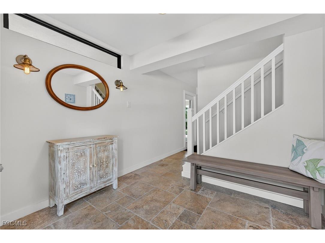 3990 Coquina Drive Sanibel FL 33957 2025022056 image6